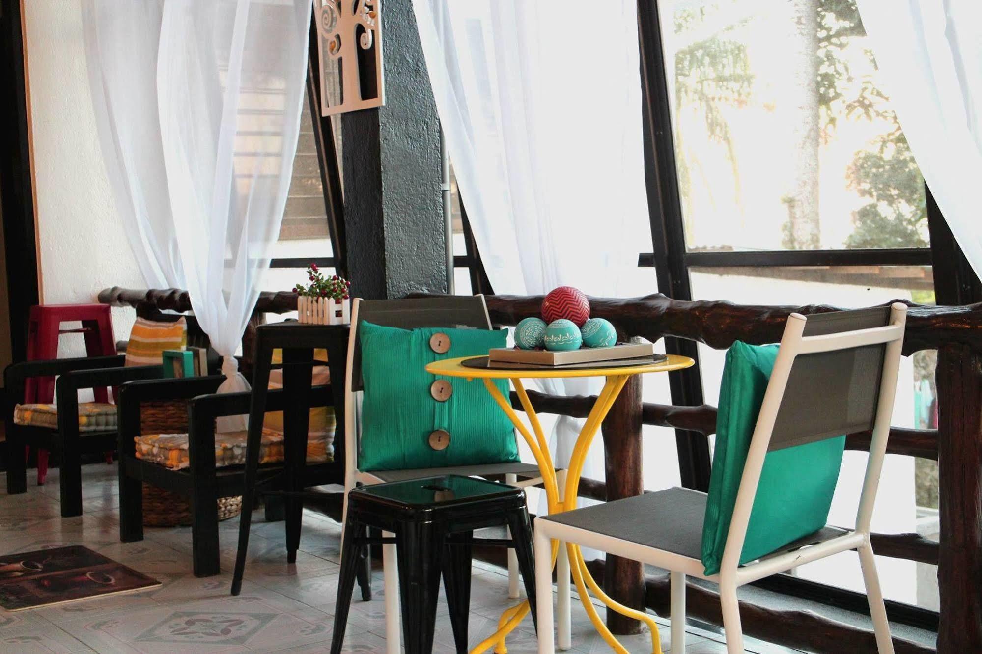 Tagaytay Garden Budgetel - City Center Tagaytay City Ngoại thất bức ảnh